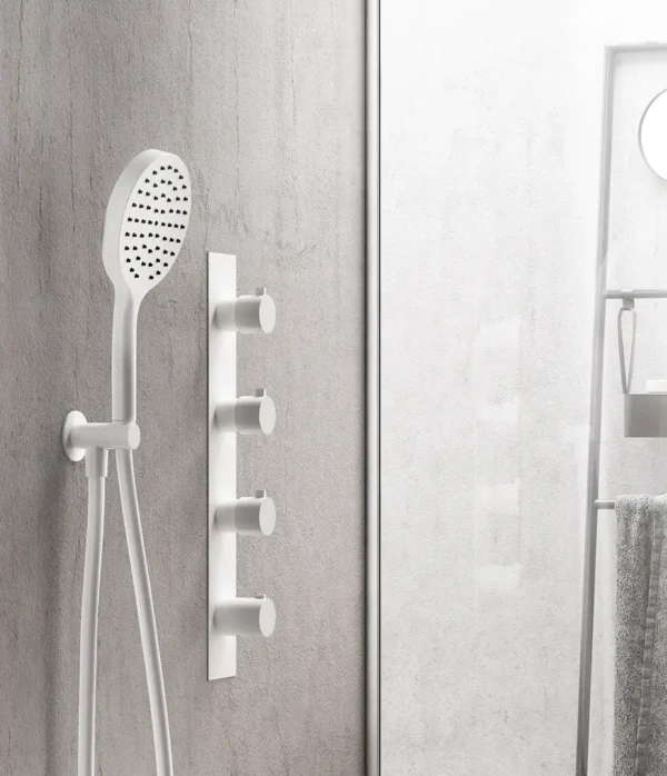 Set doccia con presa acqua e supporto fisso per doccia 3 getti ø 140 mm - immagine 4