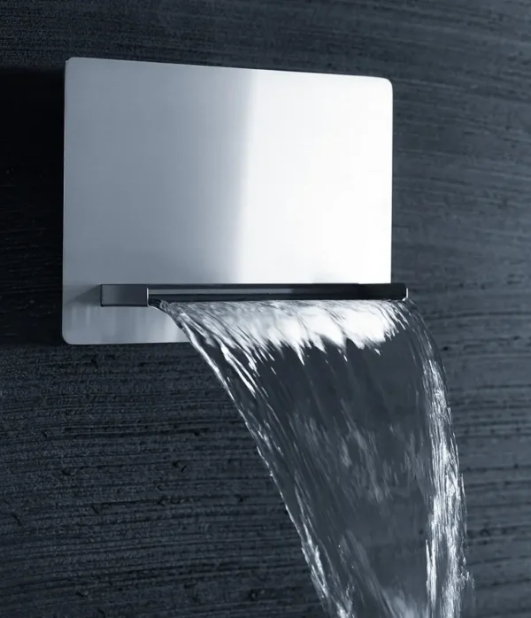 Wall mounted cascade by Aquaelite