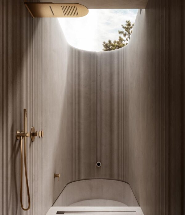 Shower set with wall elbow and shower holder for round brass handshower - Image 2